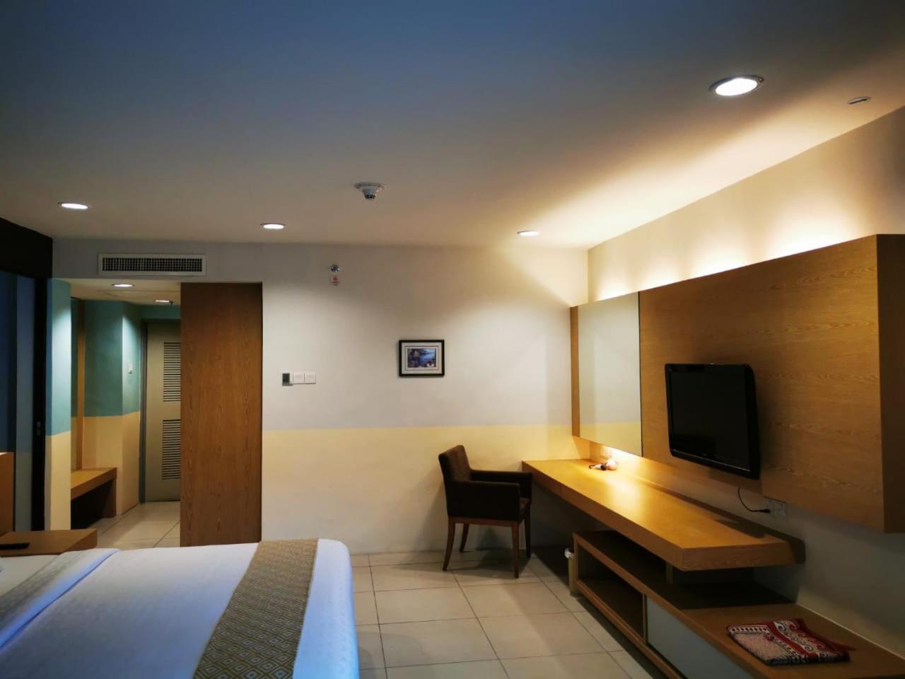 Century Langkasuka Resort Langkawi Pantai Cenang  Exterior foto